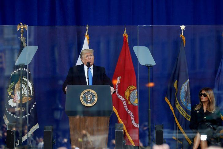 Dikkat çeken görüntü! Kurşun geçirmez camın arkasında konuştu G2