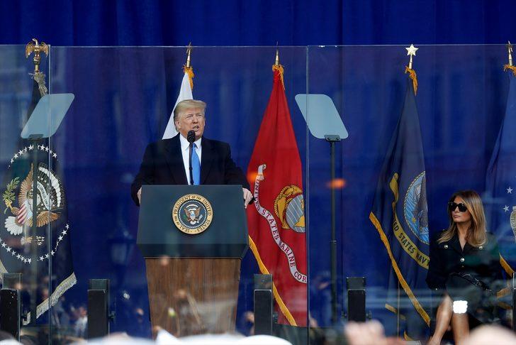 Dikkat çeken görüntü! Kurşun geçirmez camın arkasında konuştu G5