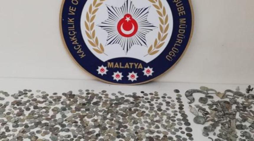 Malatya'da 2 bin 683 sikke ele geçirildi