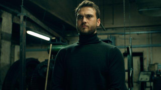 Çukur'da şok ayrılık! Aliço'nun babası Yavuz Çoban öldü mü? Salih Kalyon ayrıldı mı? Çukur 75. son bölüm izle! 