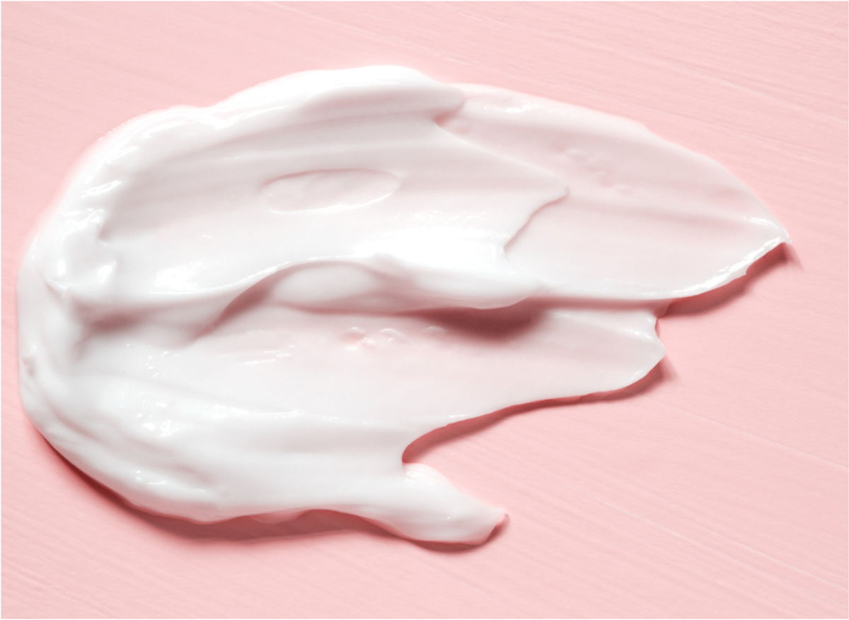 Dermatologlar &ouml;nermiyor! Bu &uuml;r&uuml;nleri hepimiz kullanıyoruz ancak onlar kara listede 