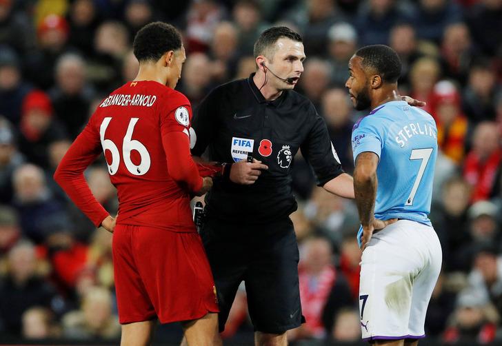 Joe Gomez ile Raheem Sterling milli takım kampında birbirine girdi G3