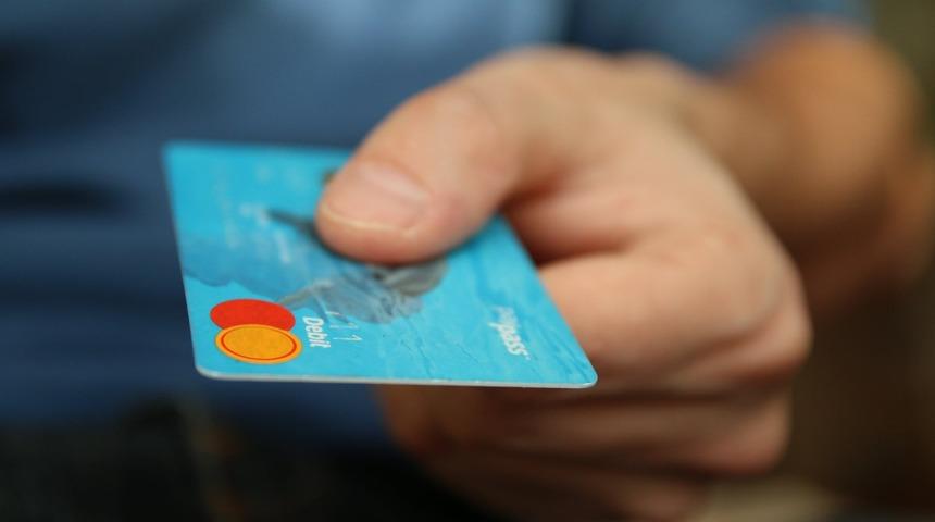 Bankaların kara listesinden çıkma 2021: Kara listedeki kişiye kredi kartı verilir mi? İşte kara listeden çıkma yolları!