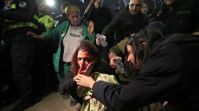 Ve Sonra Dans Ettik (And Then We Danced) filminin Gürcistan galasına saldırı