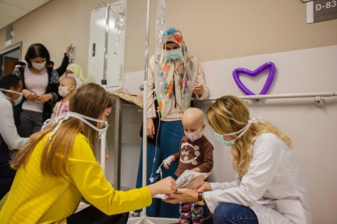 L&ouml;semili &ccedil;ocuklara s&uuml;rpriz ziyaret