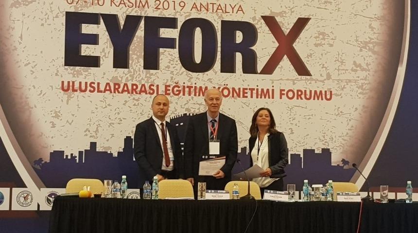 ZBE&Uuml;, Antalya&rsquo;da EYFOR-X Uluslararası Eğitim Y&ouml;netimi Forumu&rsquo;na katıldı