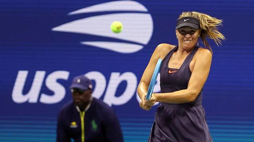 Akıllarda tek soru: Tenis oyuncuları oyun sırasında neden inler?