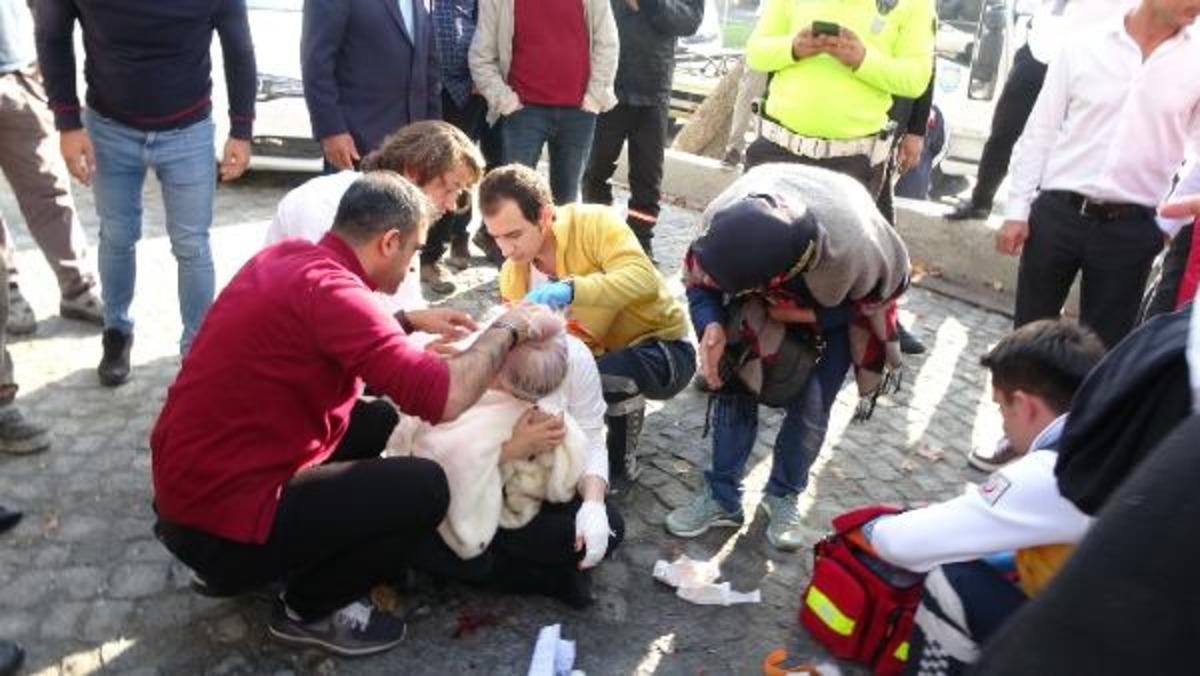 Son dakika: Kendisine para vermeyen kadına inşaat demiri sapladı