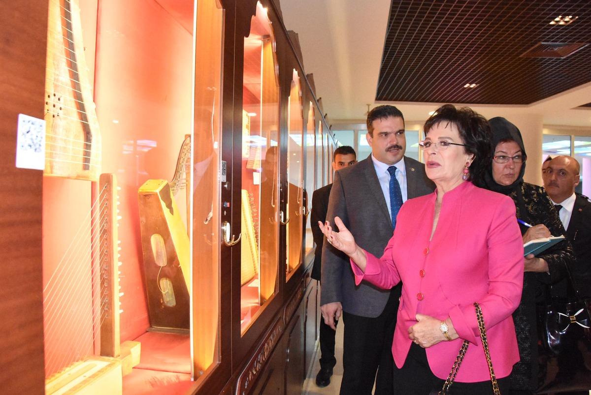 H&uuml;lya Ko&ccedil;yiğit: G&ouml;nl&uuml;m T&uuml;rk k&uuml;lt&uuml;r&uuml;n&uuml;n biraz daha &ouml;n planda olmasını istiyor