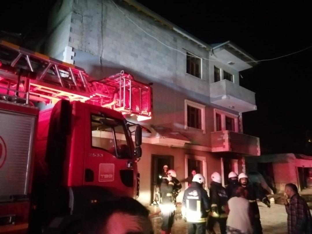 Van&rsquo;da ev yangını