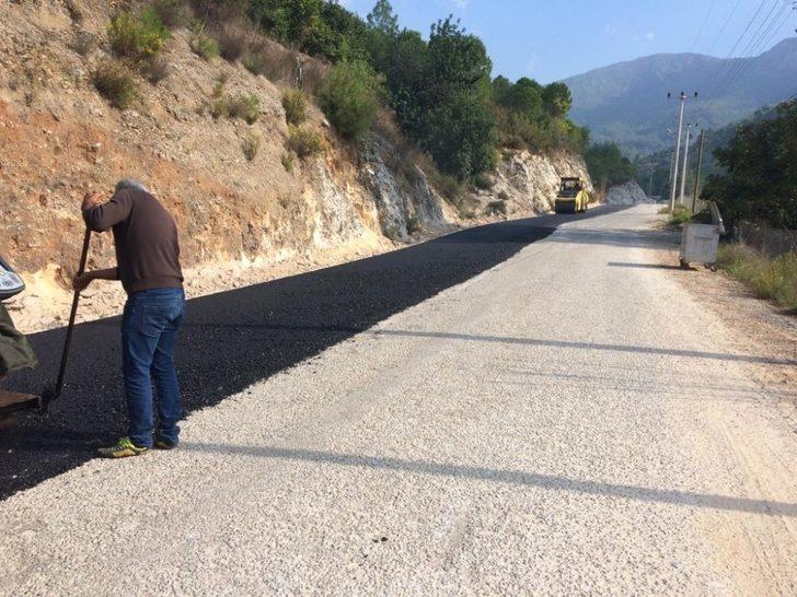 Alanya’da bozulan yollar asfaltlandı G2