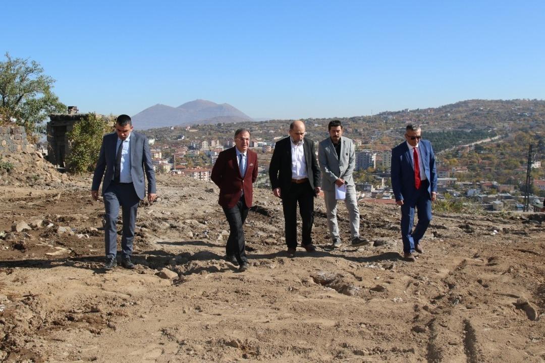 &Ouml;zdoğan, "İl&ccedil;emize modern bir park daha kazandırıyoruz