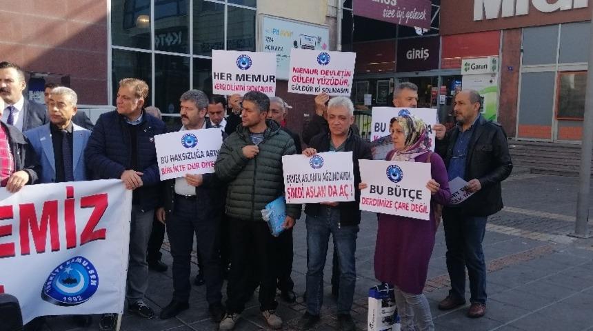 Kamil &Uuml;nal: "Memurlara verilen zam harcamalar karşısında devede kulak bile kalmıyor"