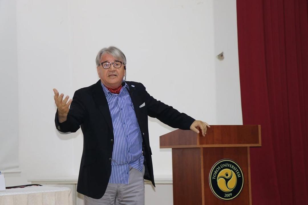 Toros &Uuml;niversitesi&rsquo;nde &rsquo;Atat&uuml;rk ve Cumhuriyet&rsquo; konferansı