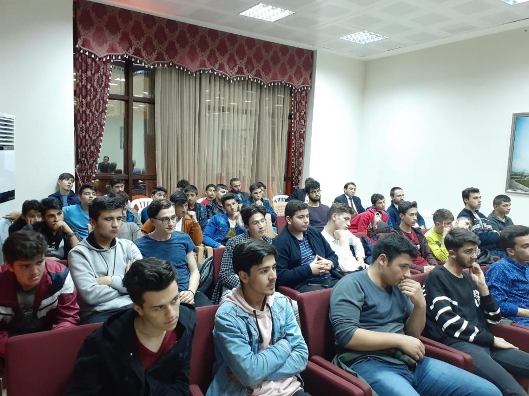 Sincan&rsquo;a eğitimci-yazar Hayati Koca konuk oldu