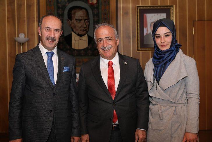 Atatürk Üniversitesi iki protokole birden imza attı G1