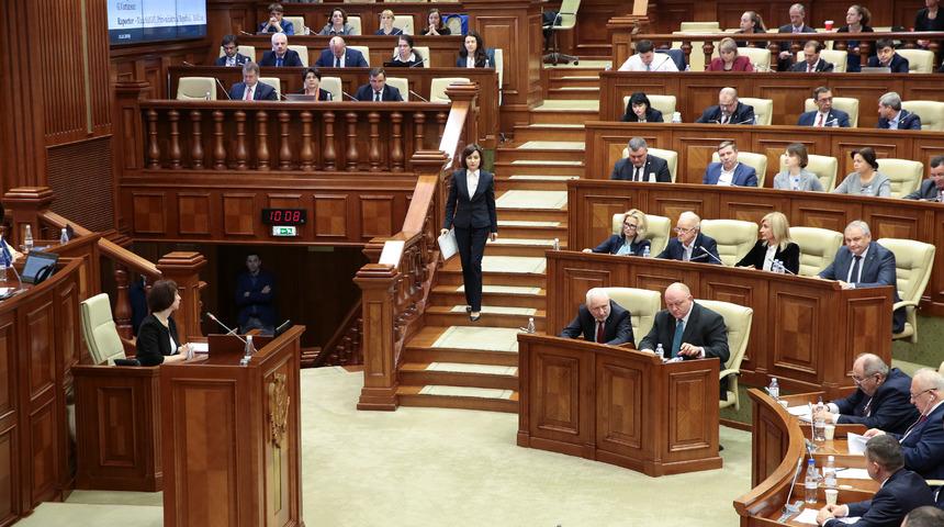 Moldova'da hükümet düştü