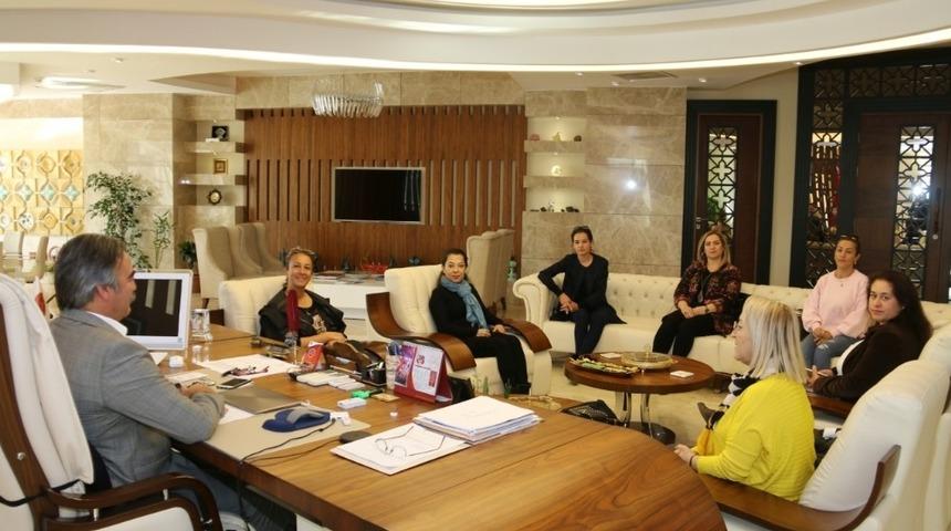 TOBB Kadın Girişimciler Kurulu&rsquo;ndan Rekt&ouml;r Bağlı&rsquo;ya ziyaret