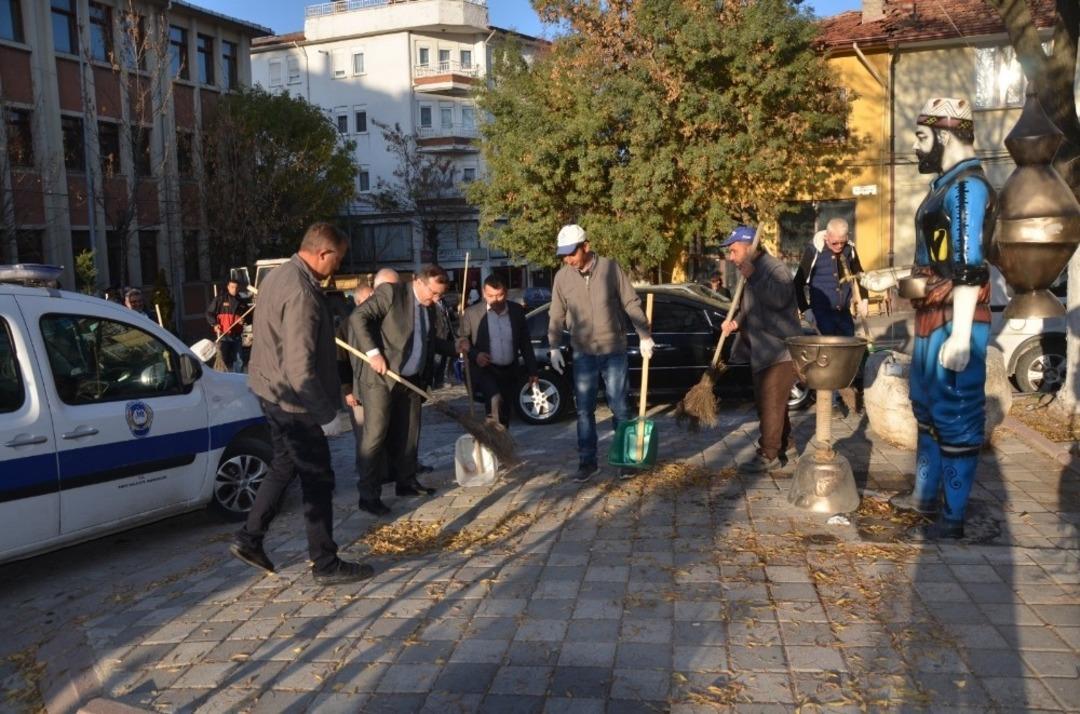 Emet&rsquo;te temizlik seferberliği