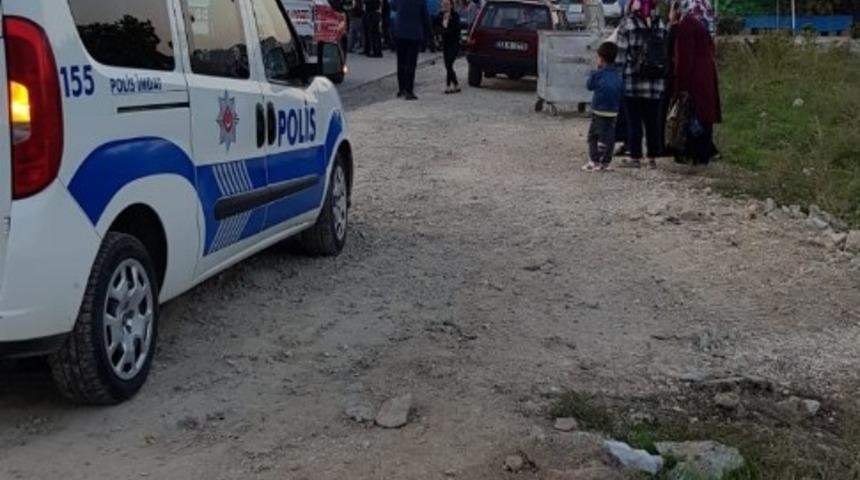 Otomobille &ccedil;arpışan motosikletli hayatını kaybetti