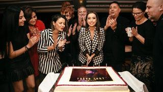 Tuğba Yurt'tan yeni albümü Sığınak'a görkemli kutlama