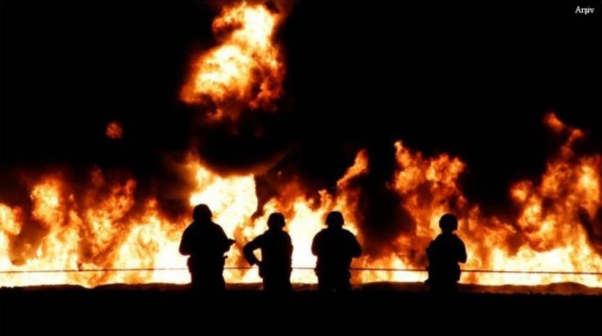 Endonezya'da polis merkezine bombalı intihar saldırısı düzenlendi