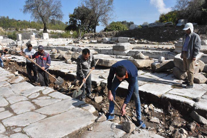 Tam 2 bin 200 yıllık! Stratonikeia Antik Kenti'nde şaşırtan keşif G2