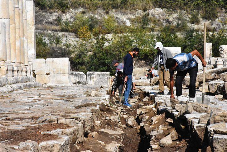 Tam 2 bin 200 yıllık! Stratonikeia Antik Kenti'nde şaşırtan keşif G4