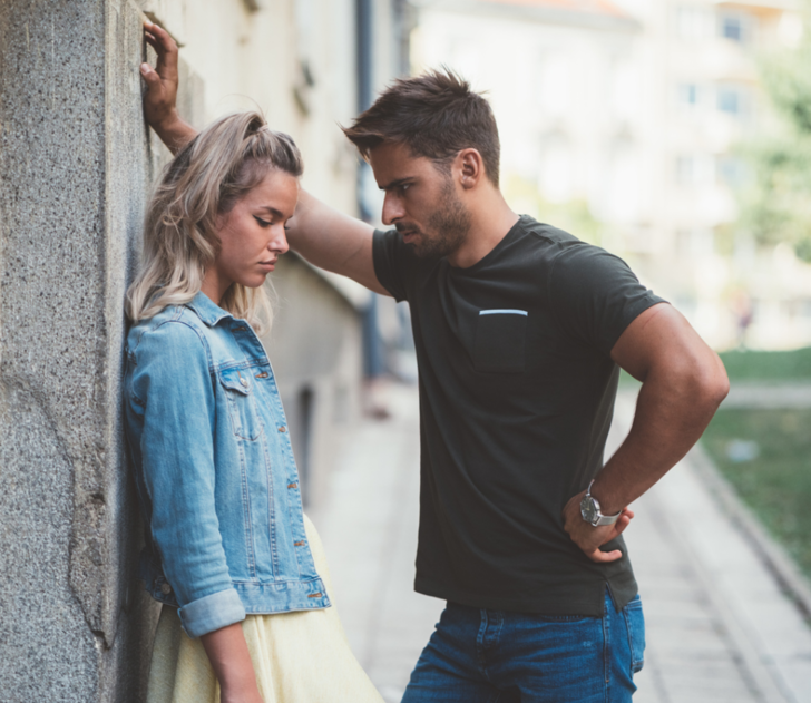 Eşiniz sizden bir şeyler saklıyor olabilir! İşte uyarı işaretleri G3
