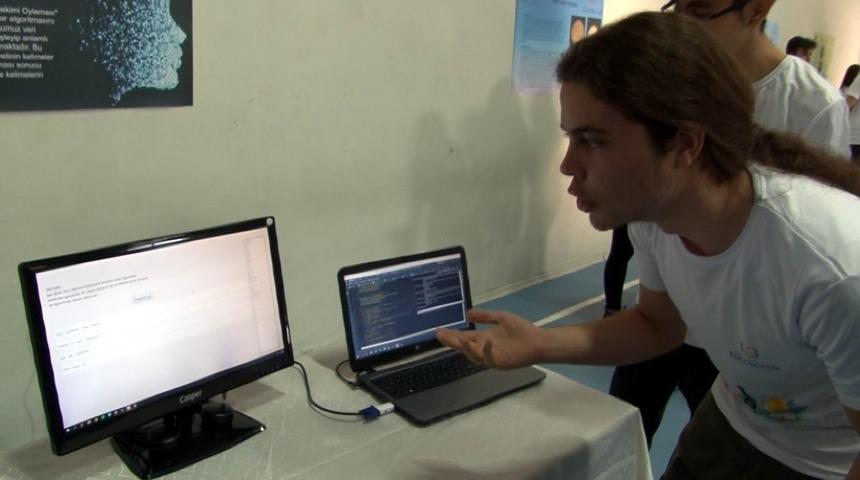 Yapay zeka ile yazılmamış şiirleri yazıyorlar