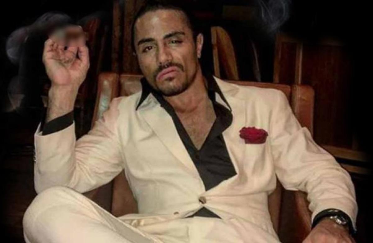 Nusret G&ouml;k&ccedil;e duvara bantladığı pirzola i&ccedil;in 7,2 milyar TL istedi