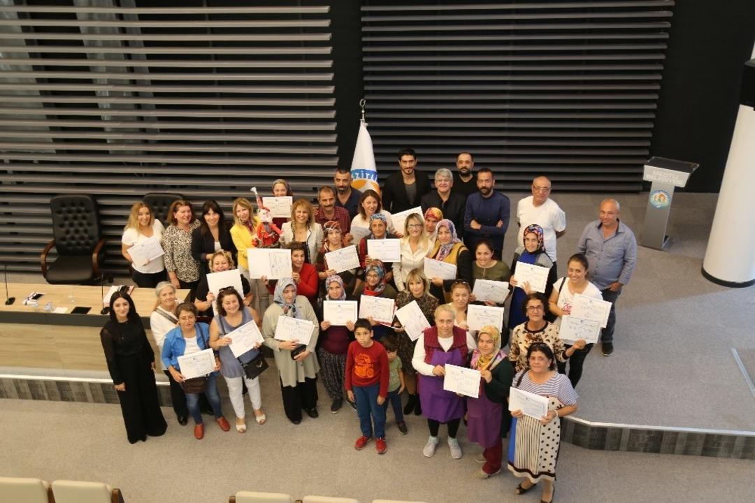 &Uuml;retici kadınlar, girişimcilik yolunda ilk adımlarını attı