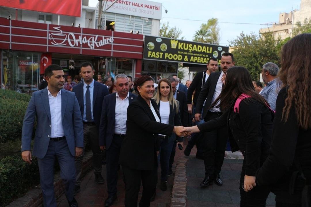 Aydın B&uuml;y&uuml;kşehir Belediye Meclisi, Kuşadası&rsquo;nda toplandı