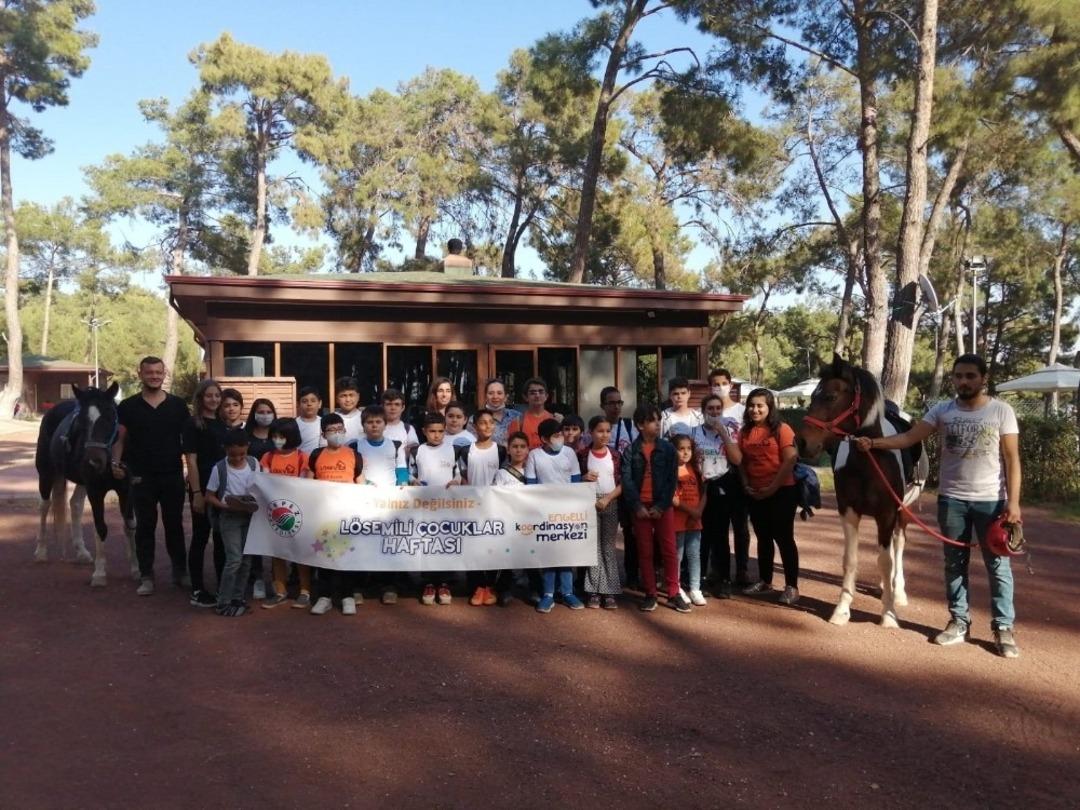 L&ouml;semili &ccedil;ocuklar Kepez&rsquo;i gezdi