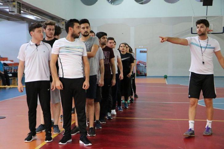 Büyükşehir’den sertifikalı Pet Shop eğitimi G4