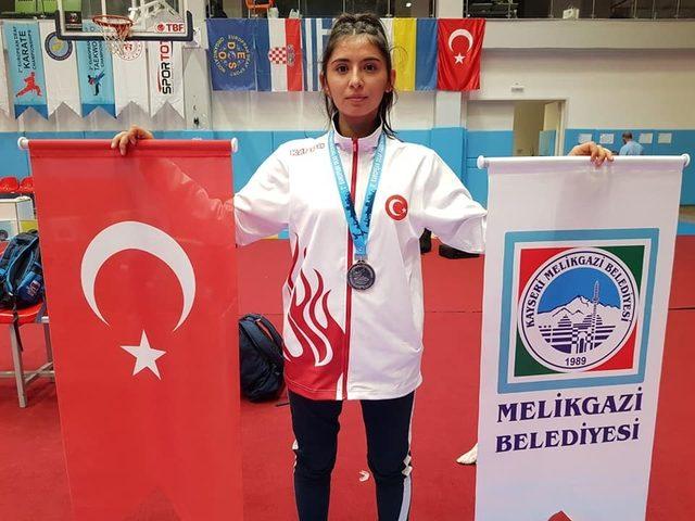 Türkan Teke İşitme Engelliler Taekwondo’da Avrupa İkincisi