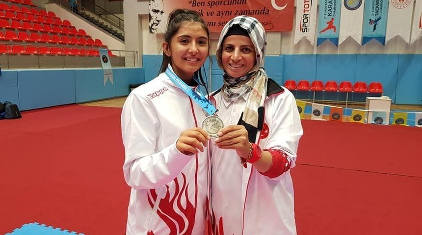 T&uuml;rkan Teke İşitme Engelliler Taekwondo&rsquo;da Avrupa İkincisi