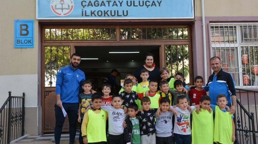 Yunusemre gen&ccedil; yetenekleri arıyor