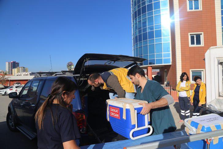 Beyin ölümü gerçekleşen kadın, organlarıyla 5 hastaya umut oldu G4