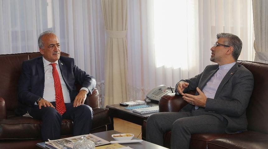 İran ile iş birliğini g&uuml;&ccedil;lendirmek i&ccedil;in g&ouml;r&uuml;şmeler s&uuml;r&uuml;yor