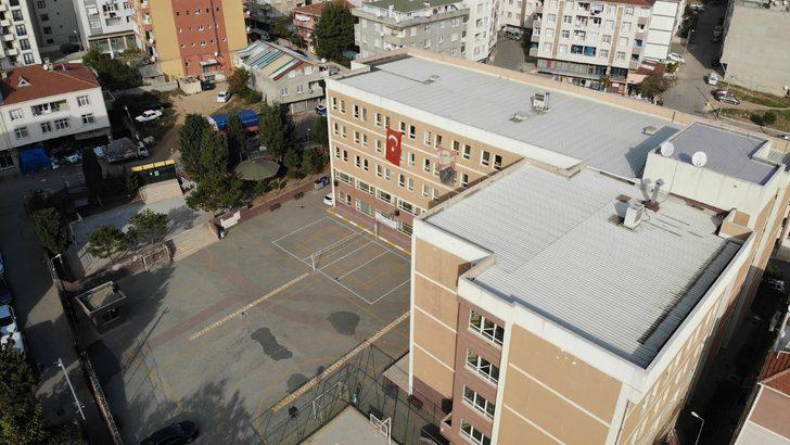 Pendik’te lisede şoke eden olay! Genç kız 2. kattan atladı G1