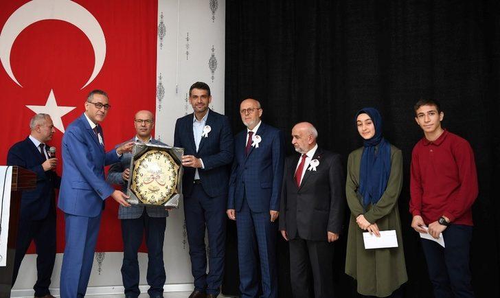 “Peygamberimiz ve Aile” Kartepe’de konuşuldu G3