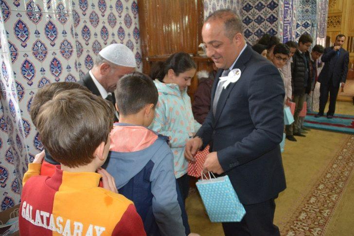 Kaymakam Koşal ve İl Müftüsü Eviş, İmamlarla toplantı yaptı G3