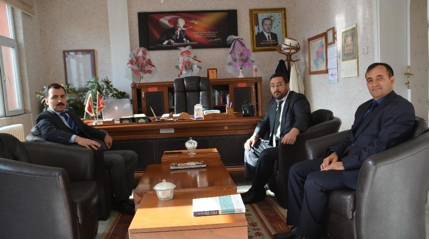 Kaymakam Koşal ve Müftü Eviş İlçe Müftülüğünü ziyaret Etti