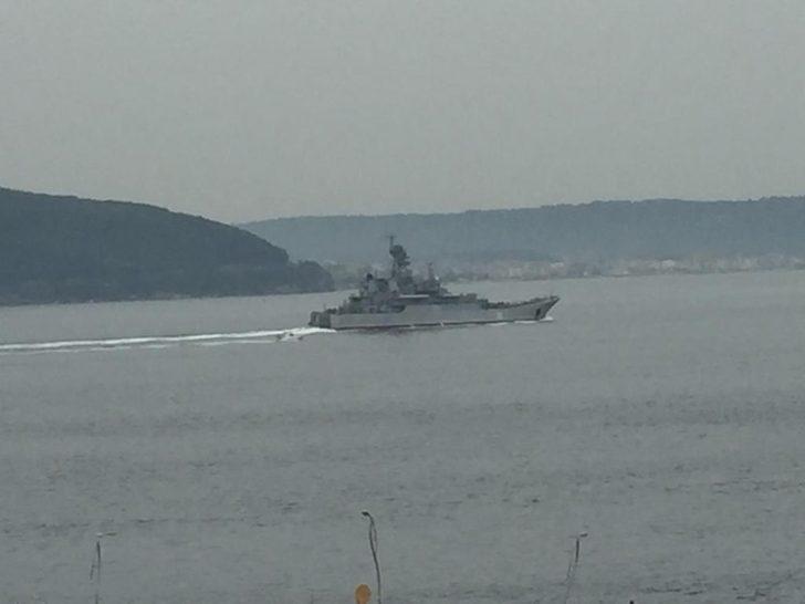 Rus savaş gemisi ‘Azov’ Çanakkale Boğazı’ndan geçti G2
