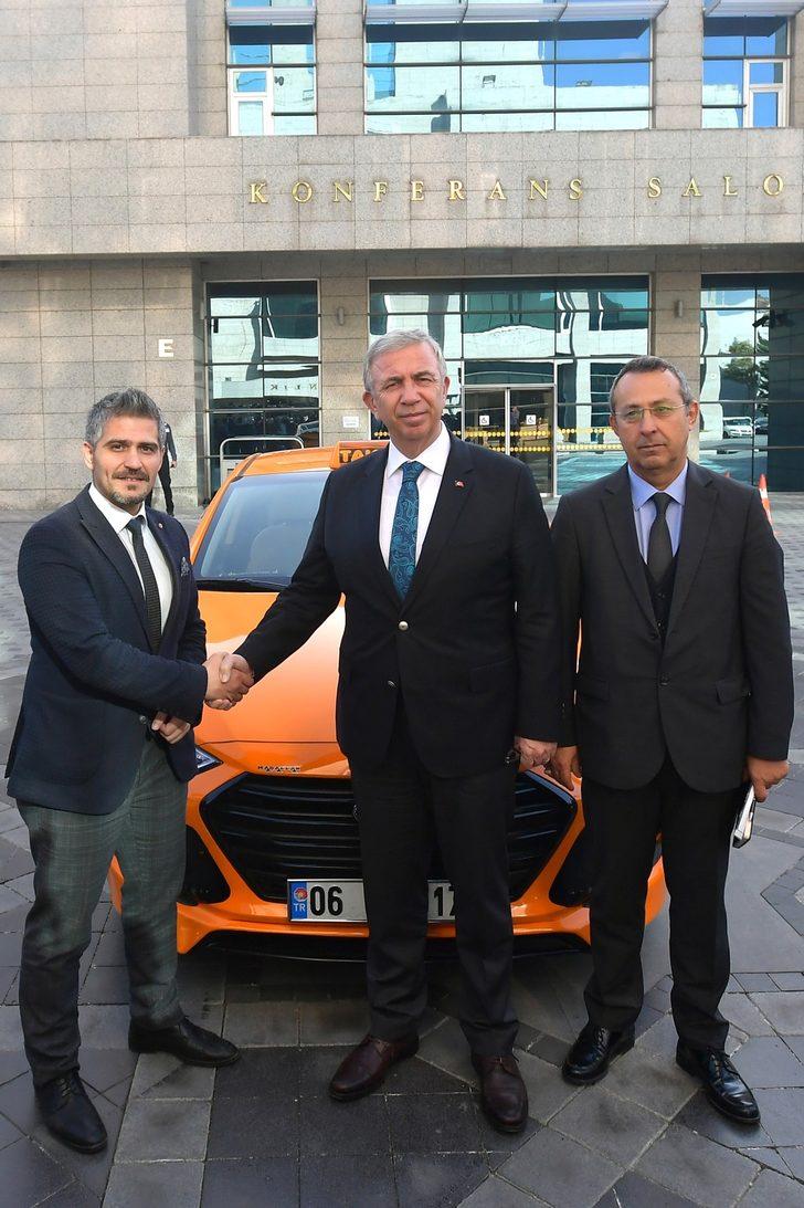 Mansur Yavaş duyurdu! Ankara'da 'akıllı taksi' dönemi G3