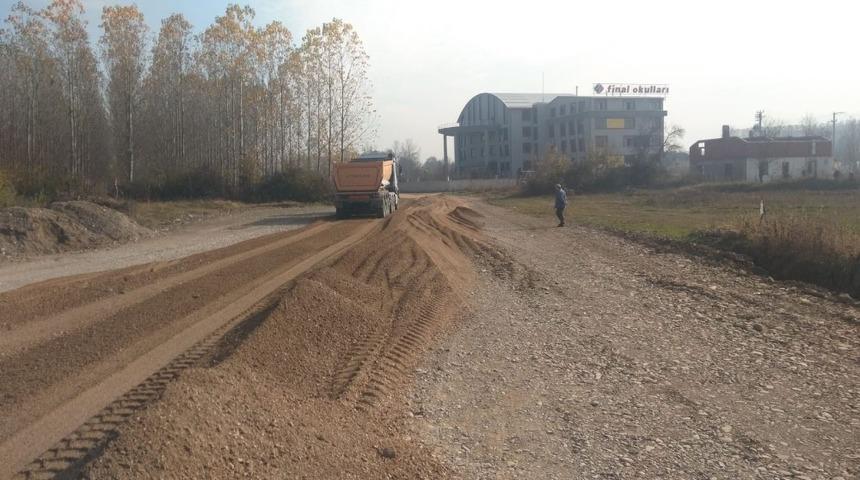 Kış &ouml;ncesi asfalt &ccedil;alışmasına devam