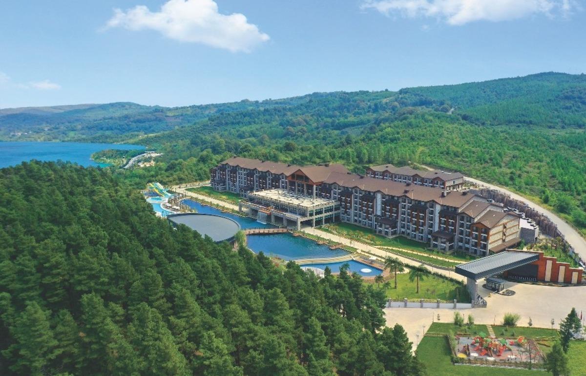 Sapanca&rsquo;da 650 milyon TL&rsquo;lik elit yatırım a&ccedil;ıldı