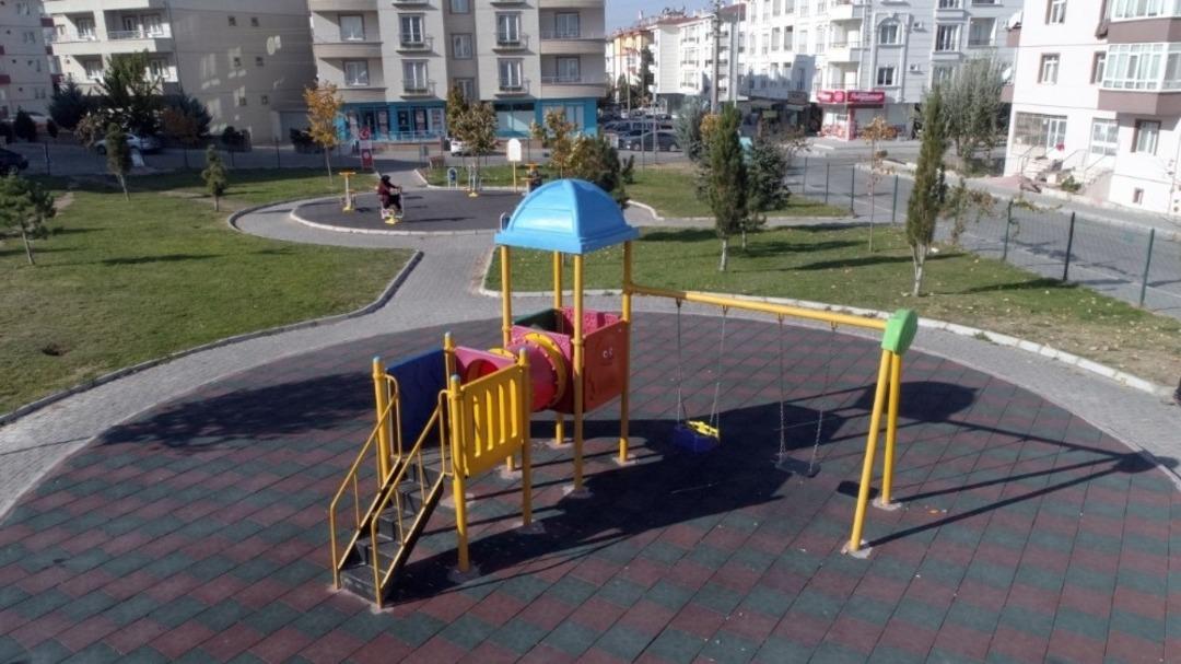 &Ccedil;ocuklar i&ccedil;in daha g&uuml;venli oyun parkları yapılıyor