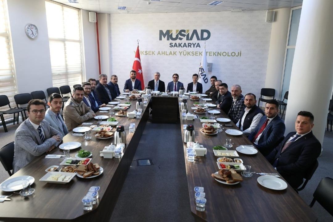 Başkan Y&uuml;ce: "Sakarya fuar merkezi i&ccedil;in hazırlıklarımız var"